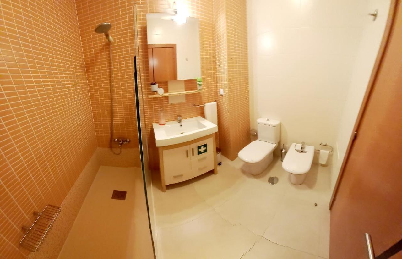 Atp. Areias Da Rocha Apartment Портиман Екстериор снимка